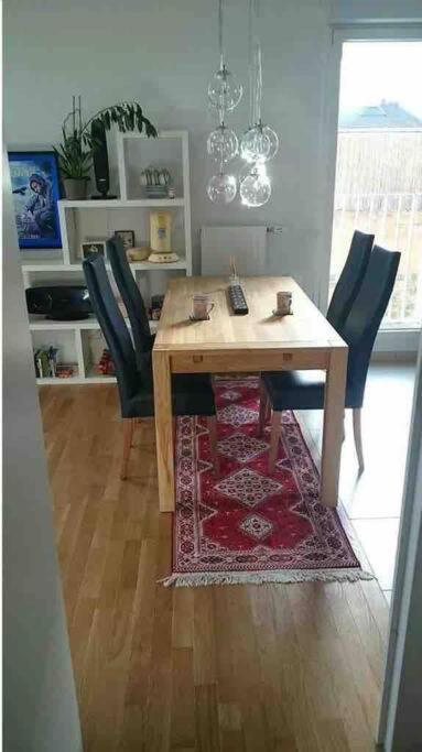 장티이 Cozy & Quiet Getaway Just 300M From Paris With Free Private Parking 아파트 외부 사진
