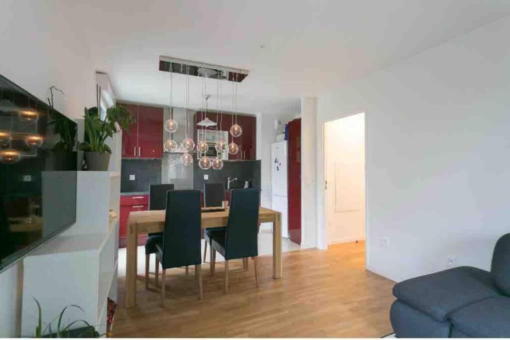 장티이 Cozy & Quiet Getaway Just 300M From Paris With Free Private Parking 아파트 외부 사진