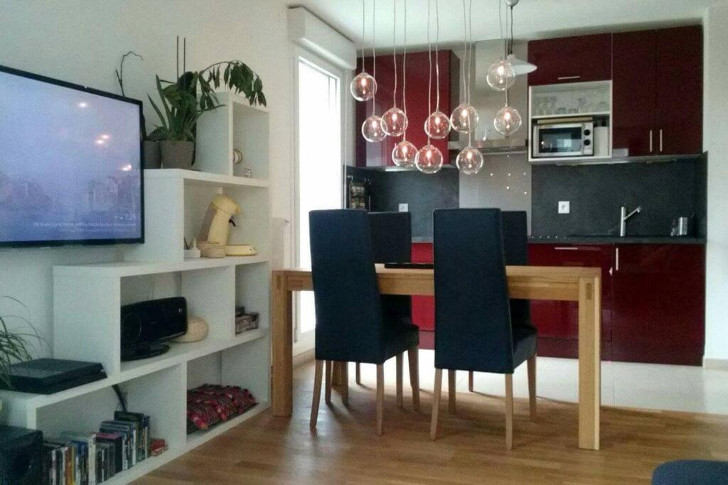 장티이 Cozy & Quiet Getaway Just 300M From Paris With Free Private Parking 아파트 외부 사진
